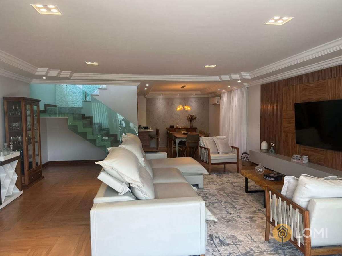 Casa de condomínio à venda com 4 quartos - ,