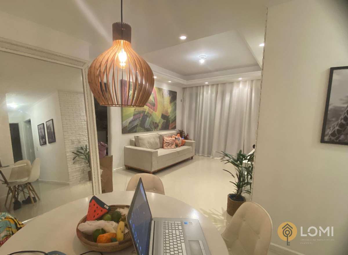 Apartamento à venda com 2 quartos - ,